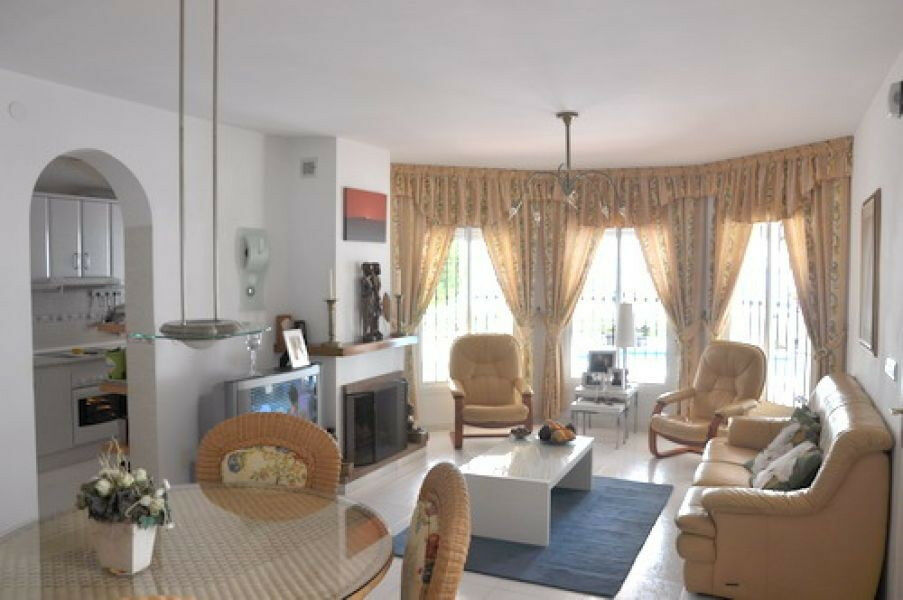 Detached Villa Torrox Málaga - image 10