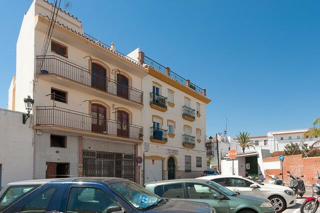 Ground Floor Apartment Nerja Málaga - image 10