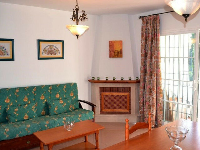 Townhouse Nerja Málaga - image 10