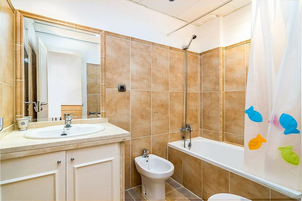 Ground Floor Apartment Casares Málaga - image 10