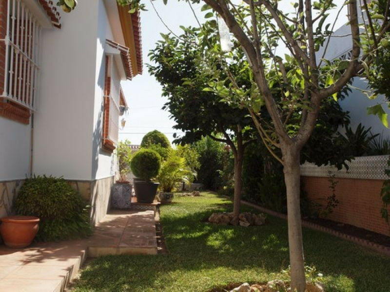 Detached Villa Chilches Málaga - image 10