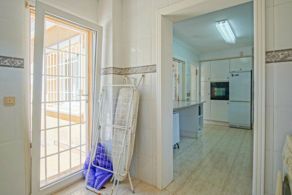 Detached Villa Denia Alicante - image 10