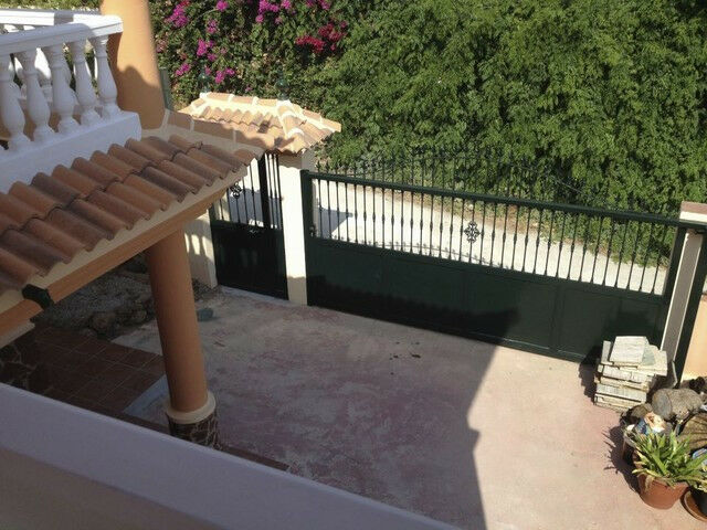 Detached Villa Lagos Málaga - image 10