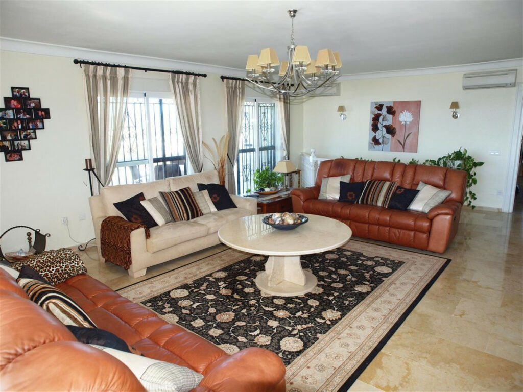 Detached Villa Caleta de Vélez Málaga - image 11