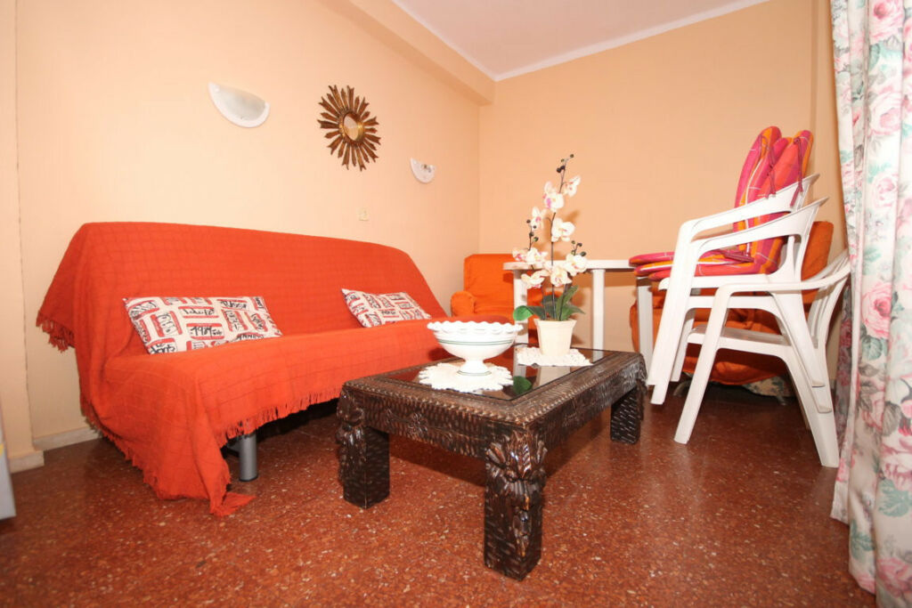 Middle Floor Apartment Torre del Mar Málaga - image 11