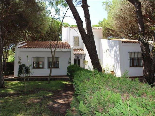 Detached Villa Conil de la Frontera Cádiz - image 11