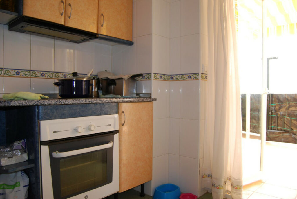 Middle Floor Apartment Torrox Málaga - image 11