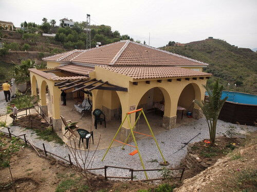 Detached Villa Viñuela Málaga - image 11