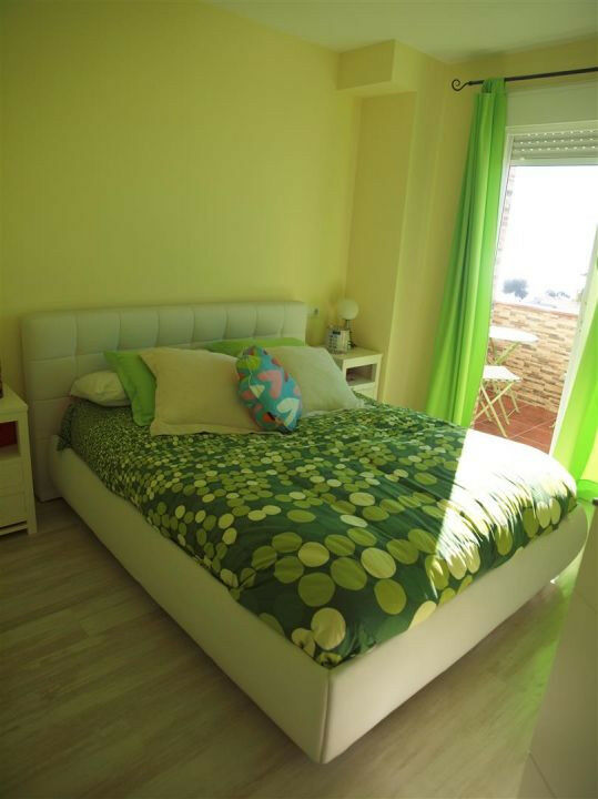 Semi-Detached House Benajarafe Málaga - image 11