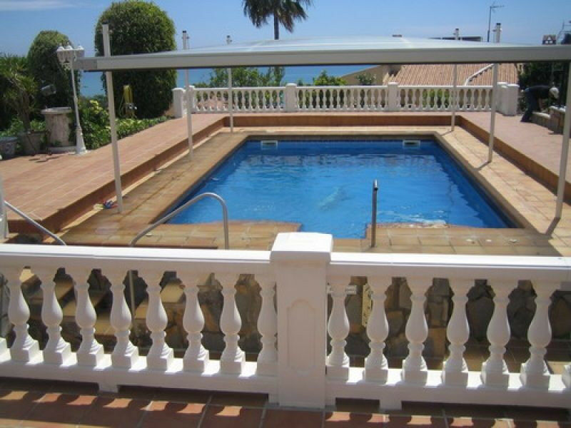Detached Villa Benajarafe Málaga - image 11