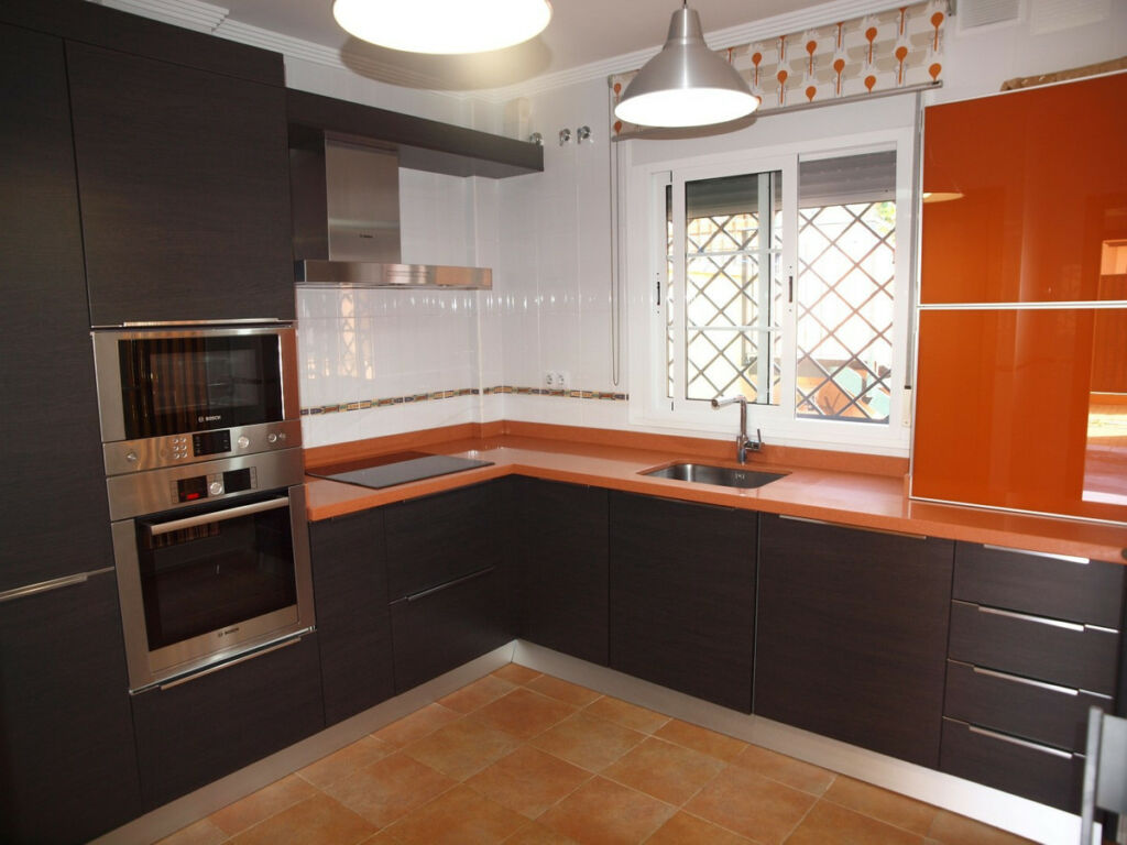 Detached Villa Torre del Mar Málaga - image 11