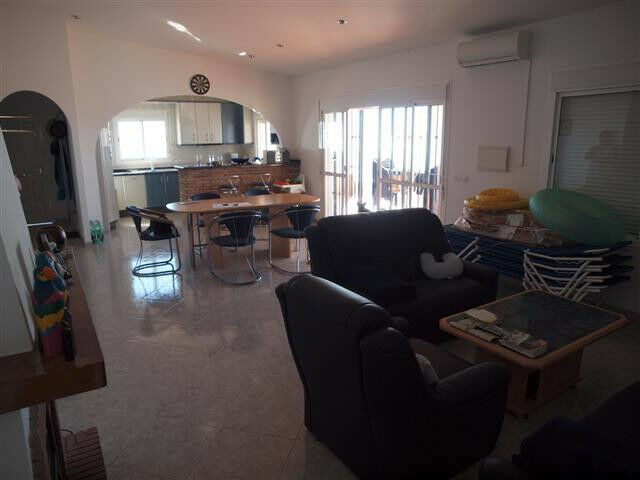 Detached Villa Moclinejo Málaga - image 11