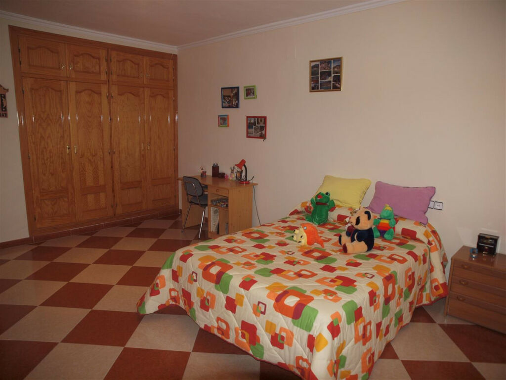 Townhouse Cajiz Málaga - image 11