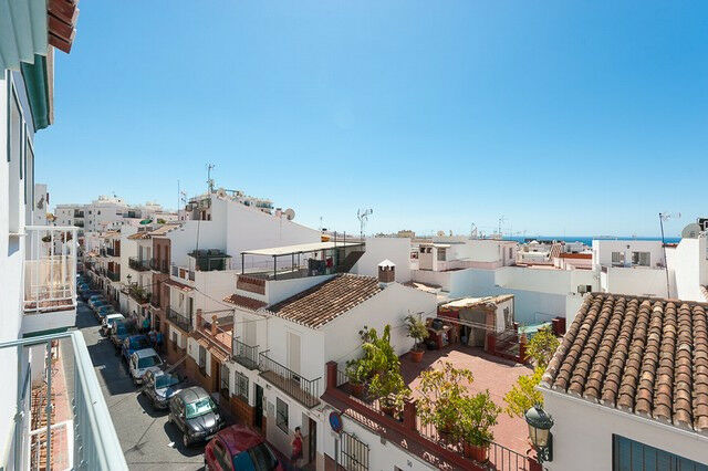 Penthouse Nerja Málaga - image 11