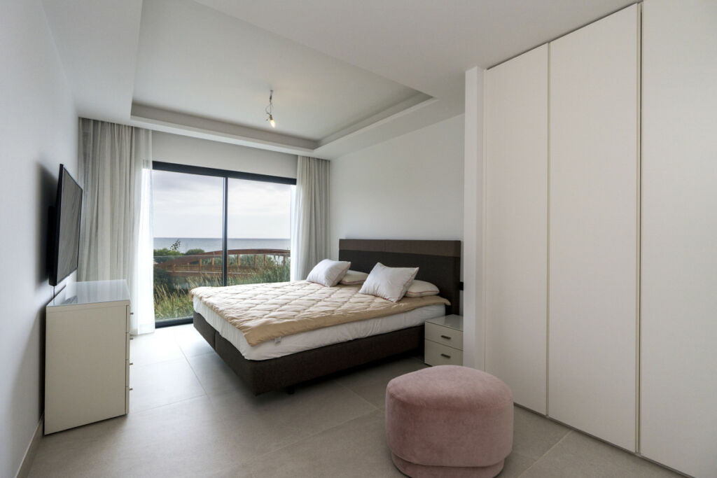 Semi-Detached House Estepona Málaga - image 11