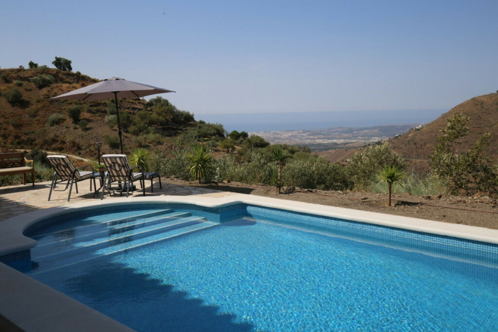Detached Villa Arenas Málaga - image 11