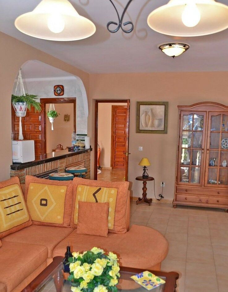 Detached Villa Nerja Málaga - image 11