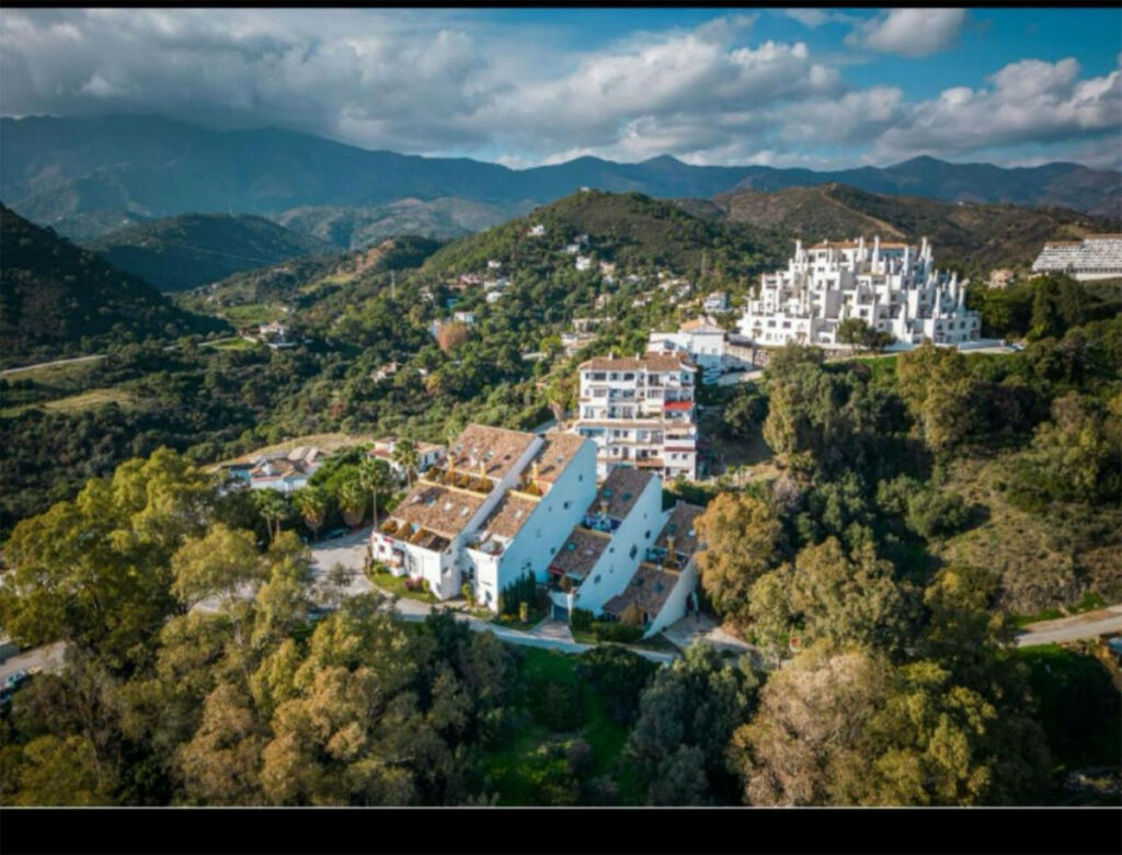 Duplex Estepona Málaga - image 11