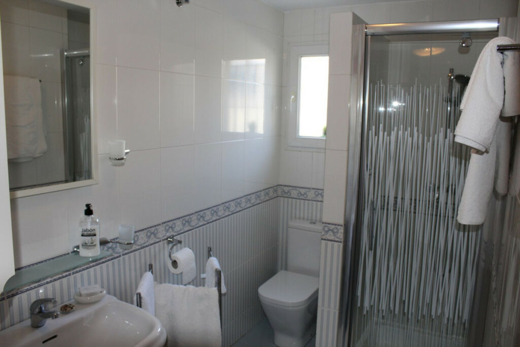 Middle Floor Apartment Torre del Mar Málaga - image 11