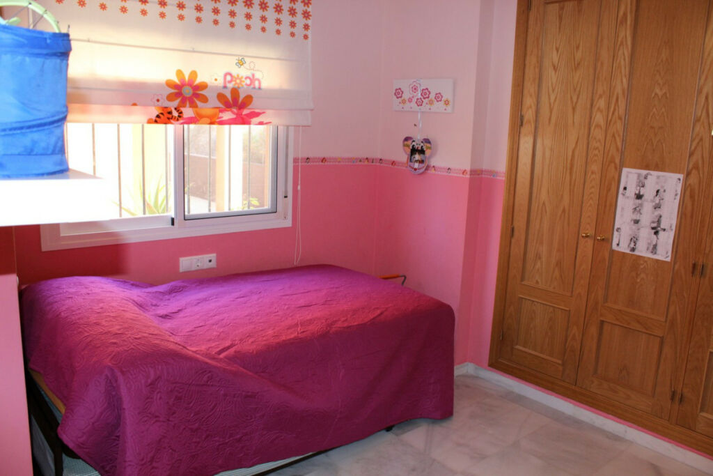 Ground Floor Apartment Benajarafe Málaga - image 11