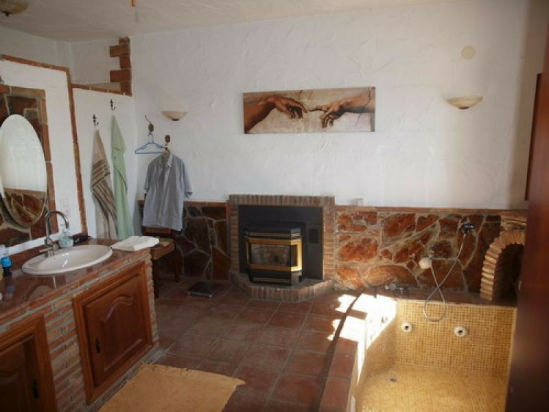 Detached Villa Moclinejo Málaga - image 11