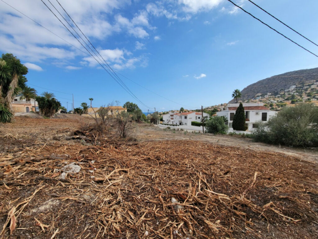 Land Calpe Alicante - image 2