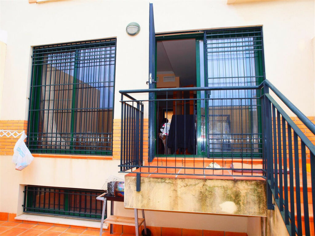 Townhouse Torre del Mar Málaga - image 11