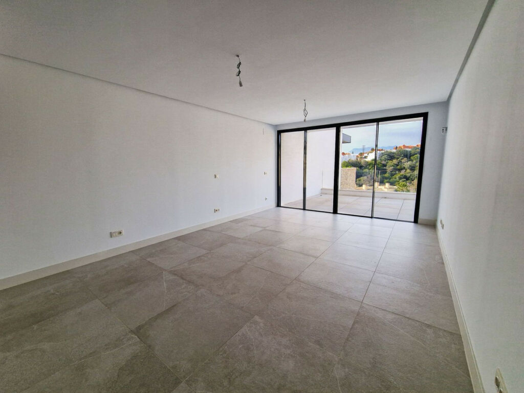 Penthouse Duplex Cabopino Málaga - image 12