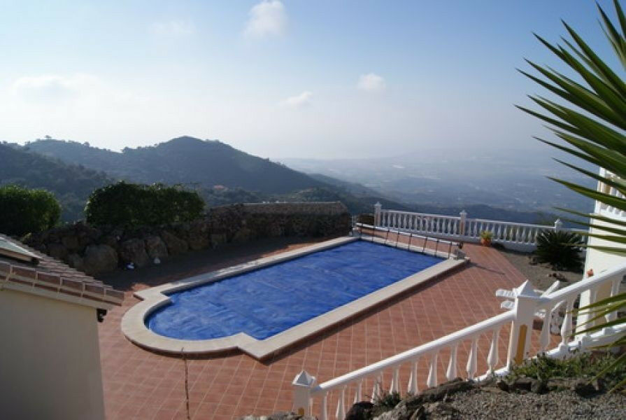 Detached Villa Arenas Málaga - image 11
