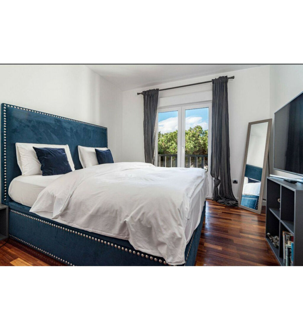 Middle Floor Apartment Puerto Banús Málaga - image 16