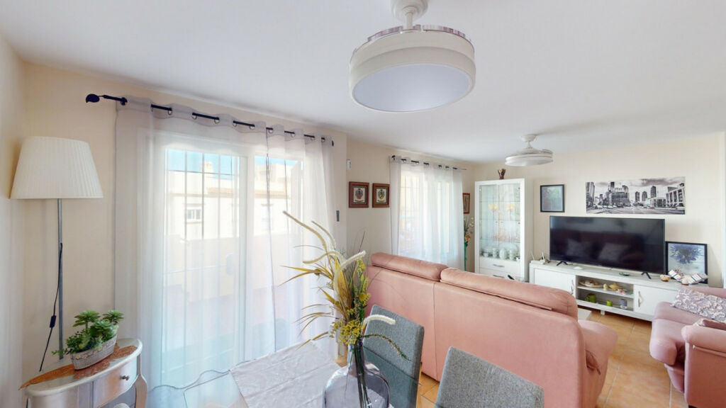 Semi-Detached House Almayate Málaga - image 11