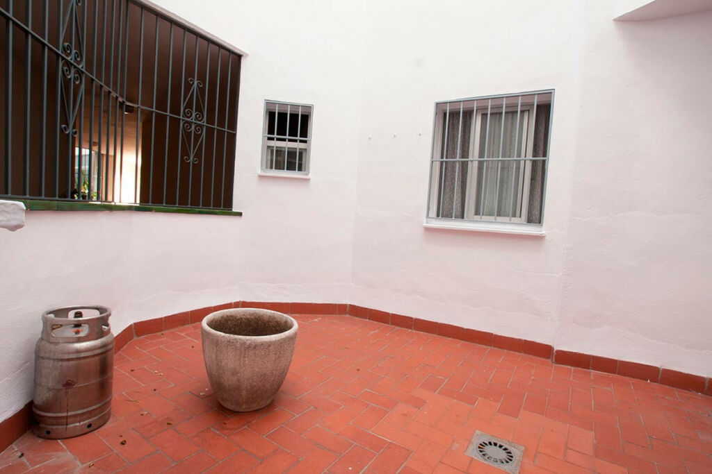 Ground Floor Apartment Nerja Málaga - image 11