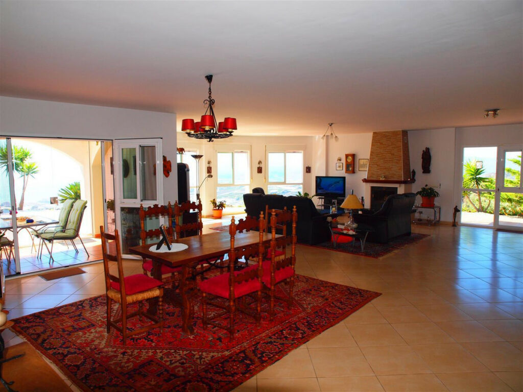 Detached Villa Algarrobo Málaga - image 11