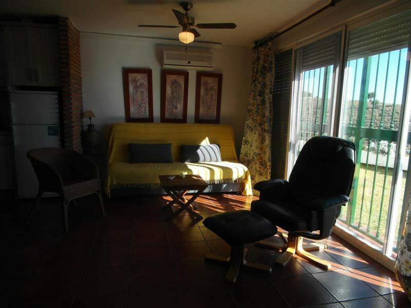 Townhouse Benajarafe Málaga - image 11