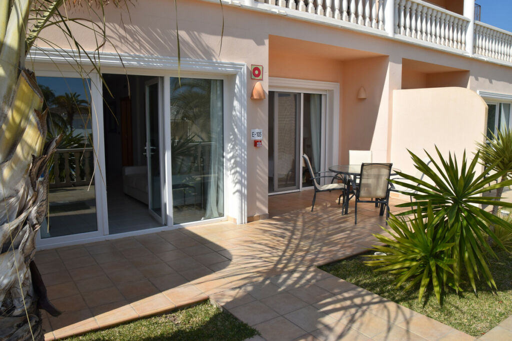 Ground Floor Apartment La Fustera Alicante - image 11