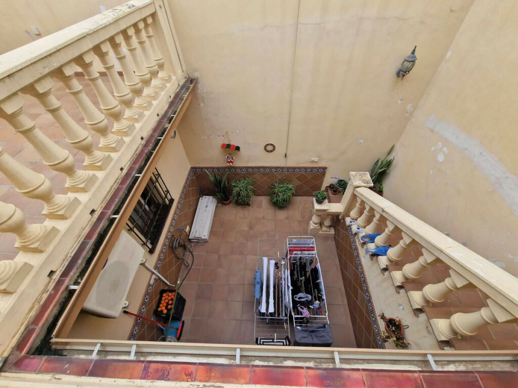 Detached Villa Alhaurín de la Torre Málaga - image 11