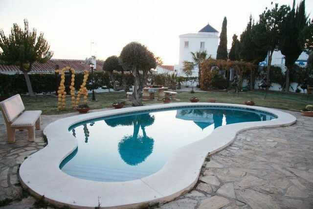 Detached Villa Nerja Málaga - image 11