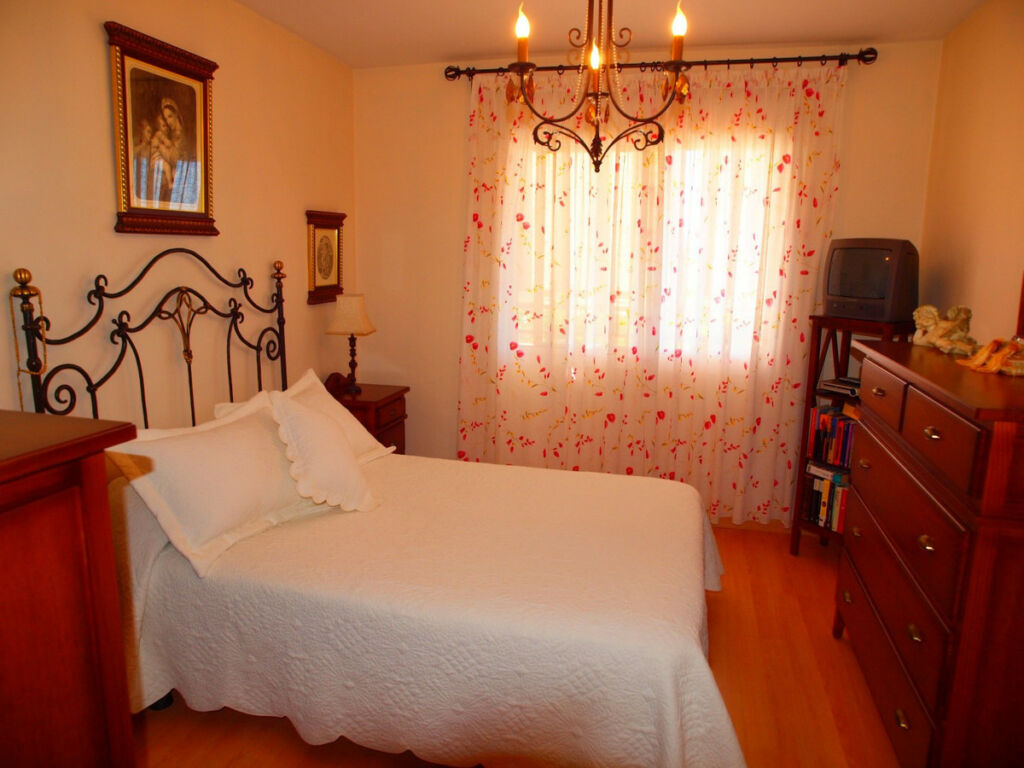 Middle Floor Apartment Torre del Mar Málaga - image 11