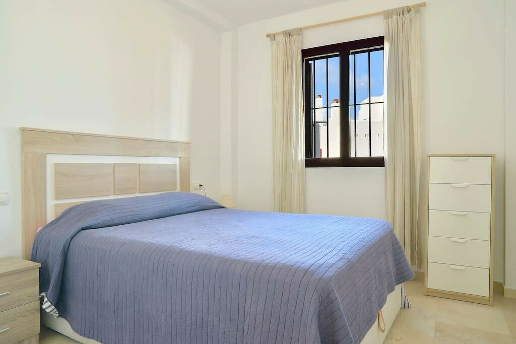 Ground Floor Apartment Casares Málaga - image 11