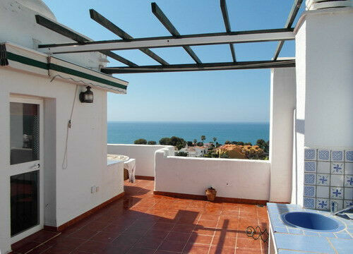 Townhouse Benajarafe Málaga - image 11