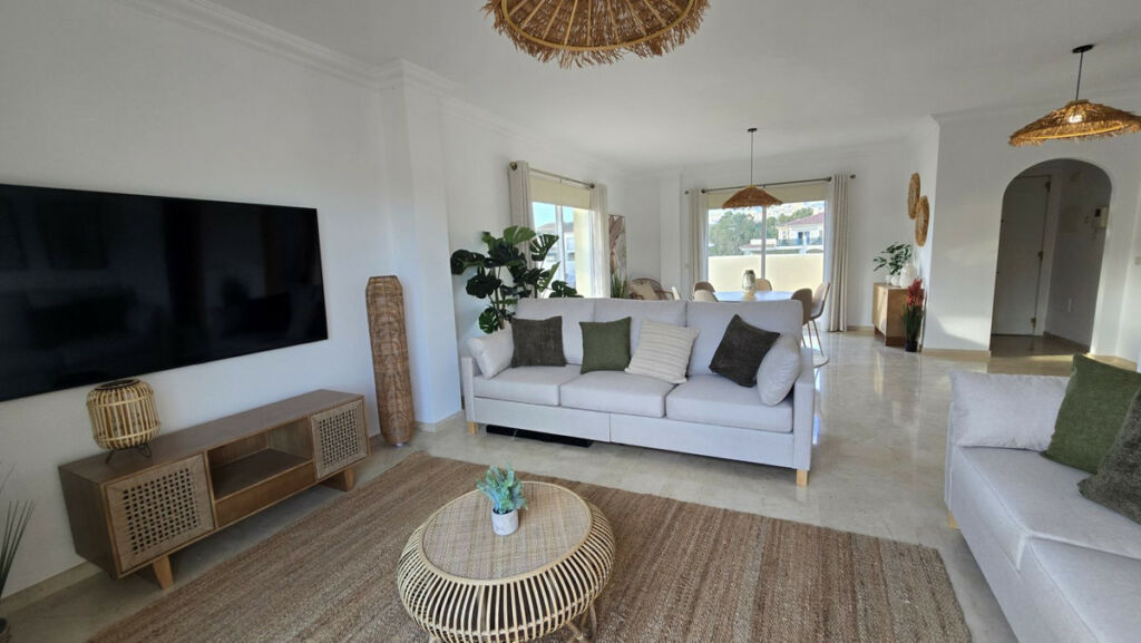 Penthouse La Cala Hills Málaga - image 2