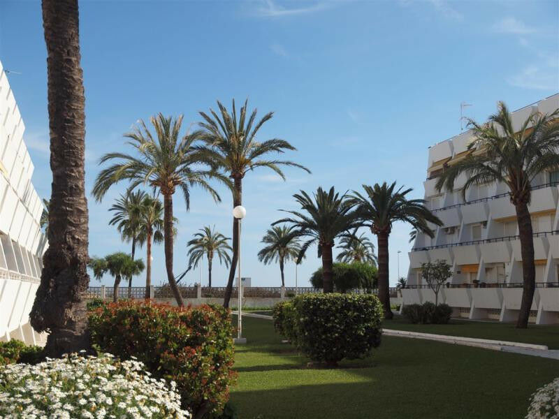 Middle Floor Apartment Caleta de Vélez Málaga - image 11