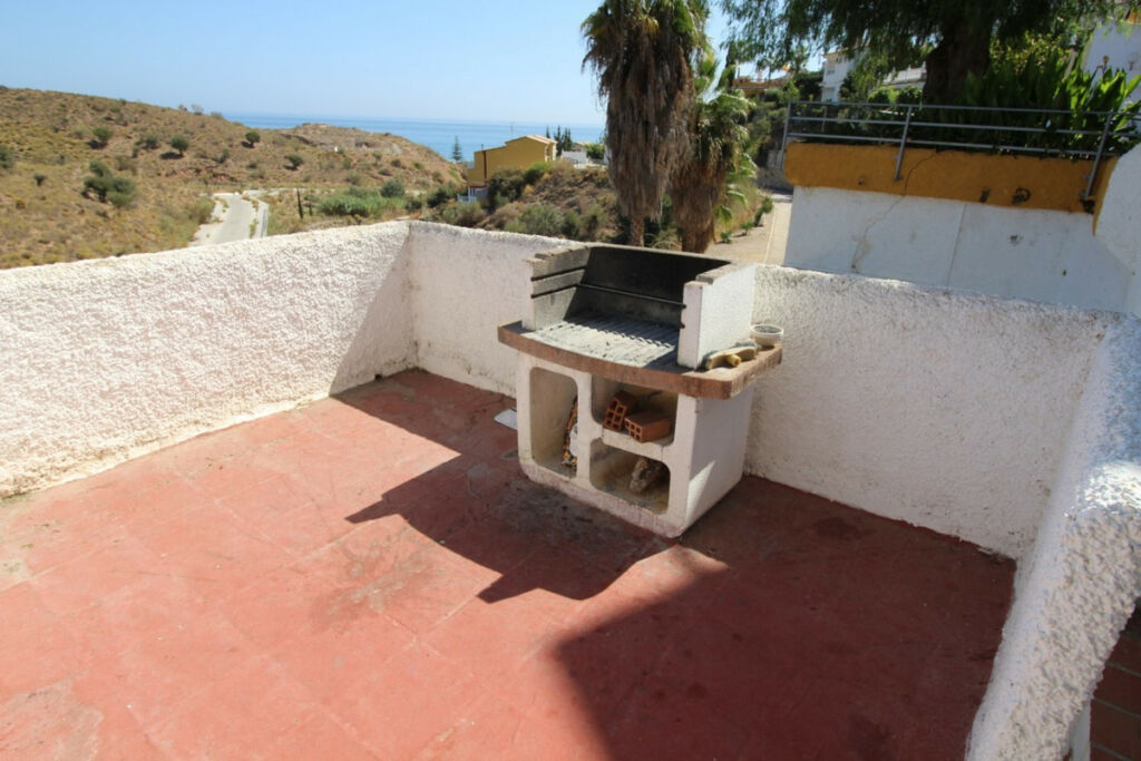 Semi-Detached House Benajarafe Málaga - image 12