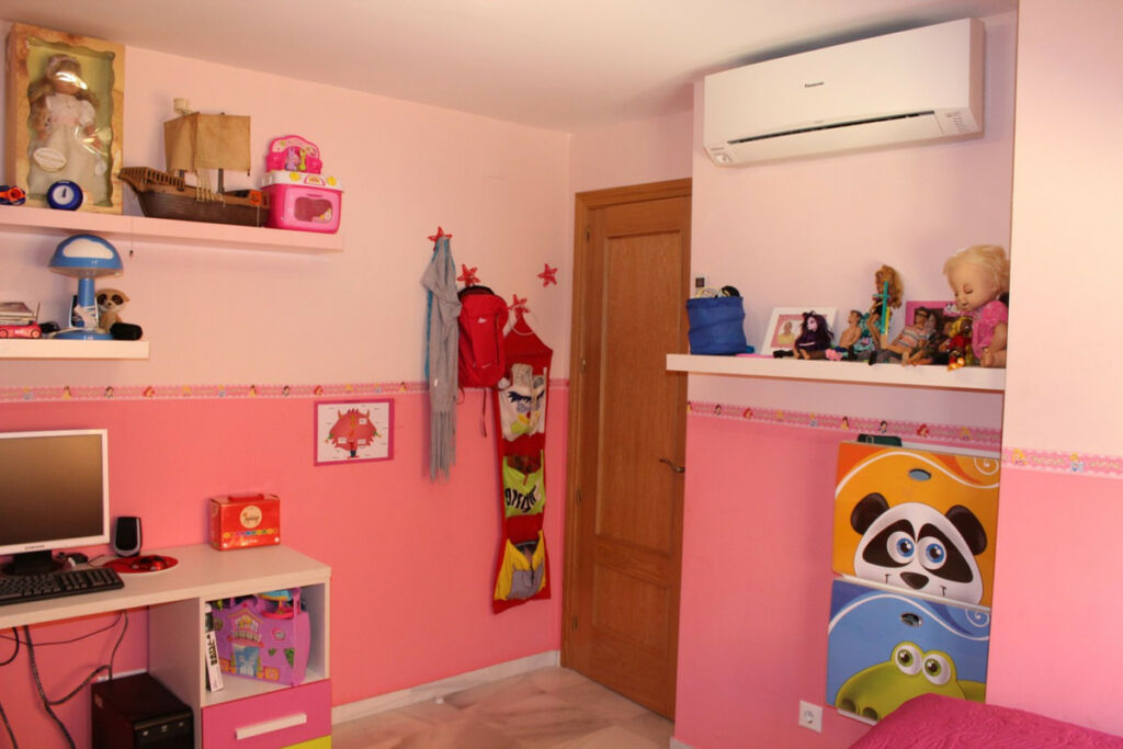 Ground Floor Apartment Benajarafe Málaga - image 12