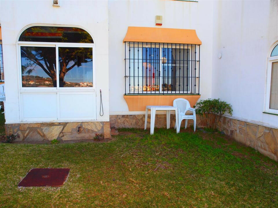 Middle Floor Apartment Torrox Málaga - image 12