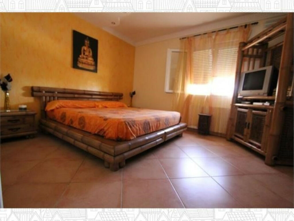 Detached Villa Almayate Málaga - image 12