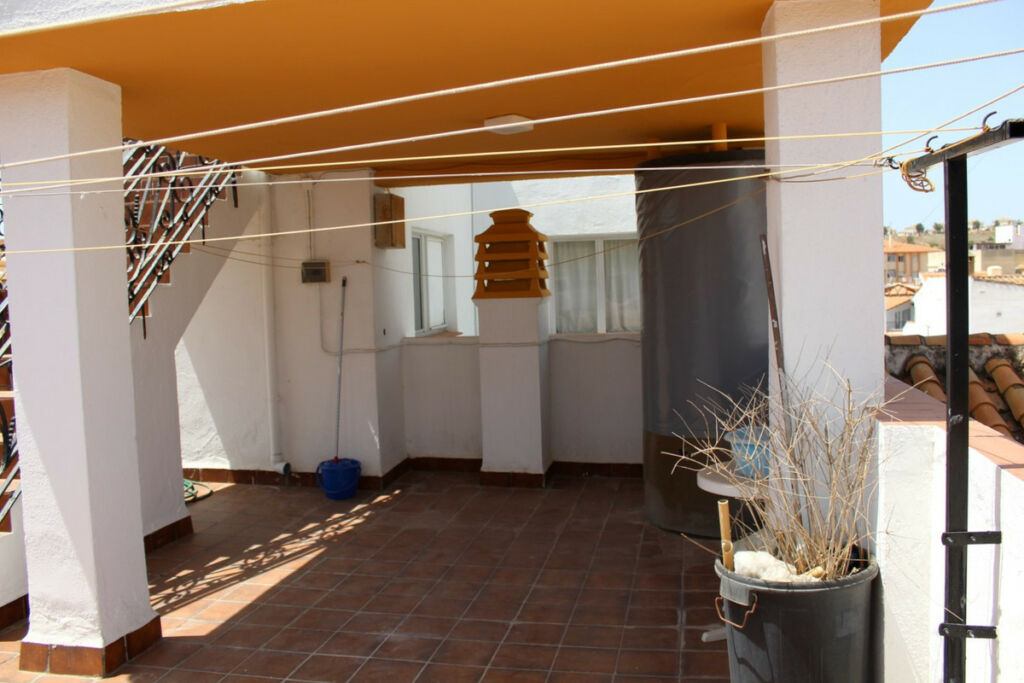 Middle Floor Apartment Torre del Mar Málaga - image 12
