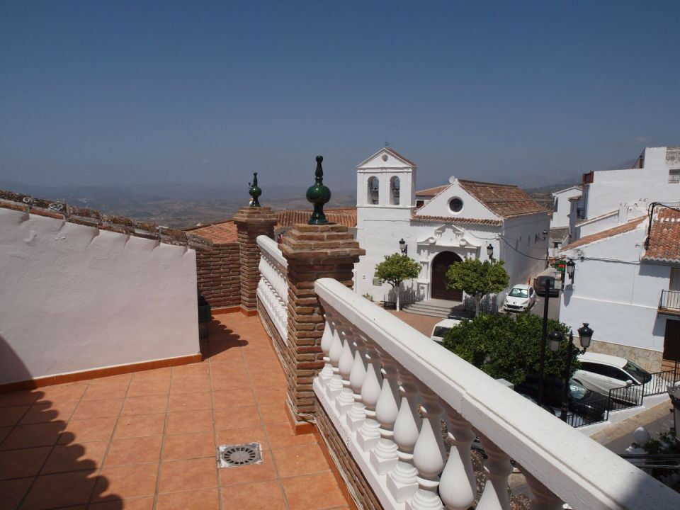 Semi-Detached House Alcaucín Málaga - image 12