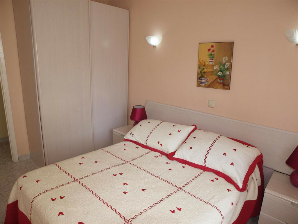 Middle Floor Apartment Algarrobo Málaga - image 12