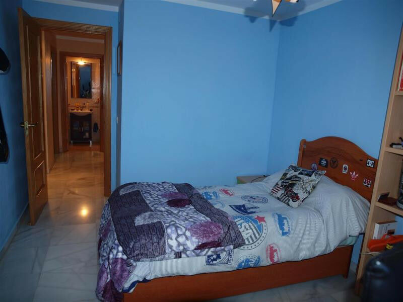 Ground Floor Apartment Almayate Málaga - image 12